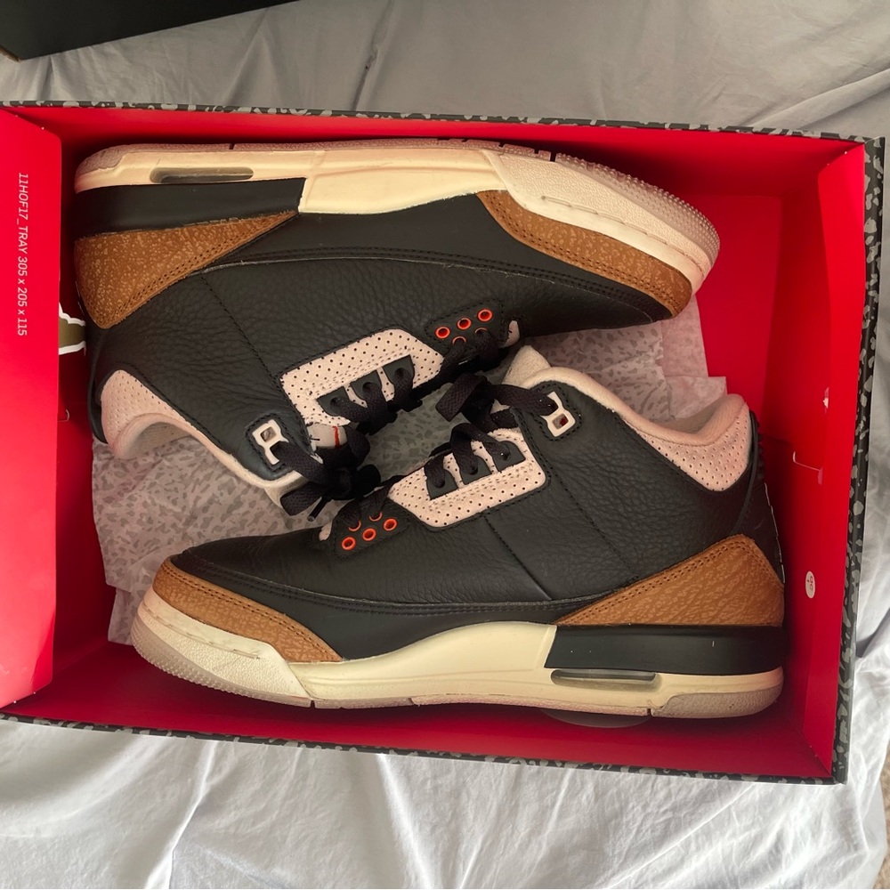 Jordan Retro 3 - Picture 2 of 6